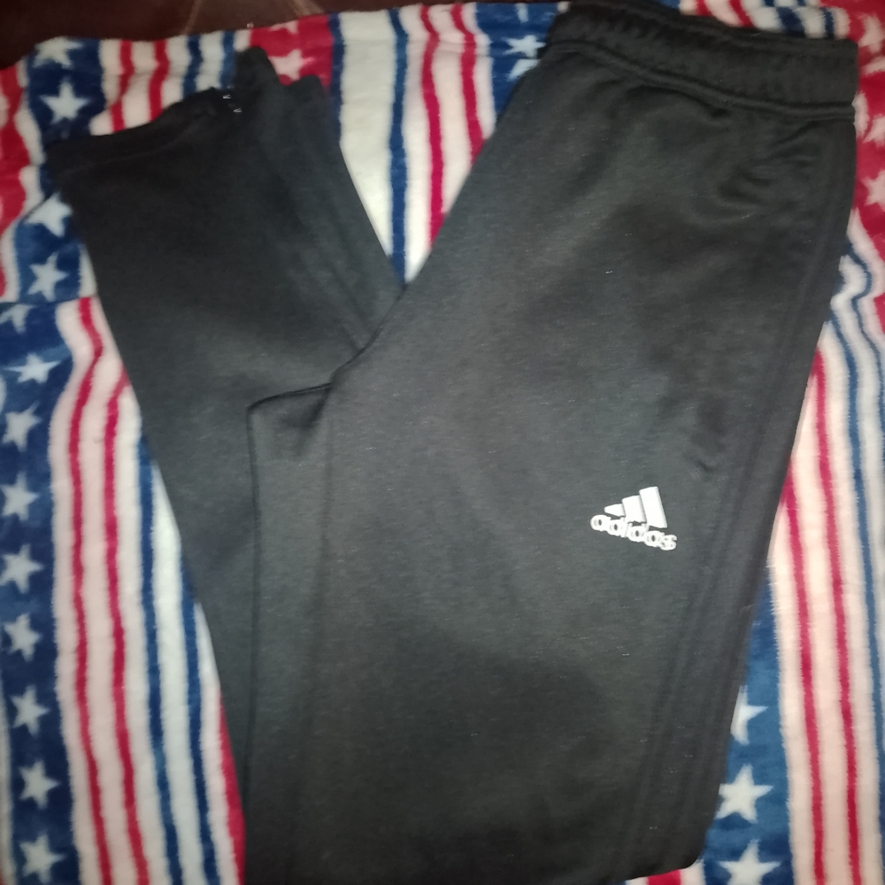Adidas bundle size medium/large - Picture 6 of 7